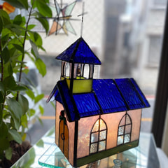村尾 都さん作　青い屋根の教会