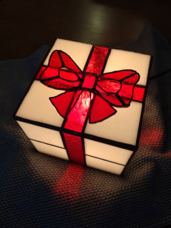 よみうりカルチャー　高梨さん作　ステンドグラスランプ